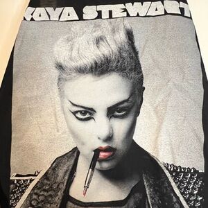 Kaya Stewart Signed Black Tank Top Sz Small